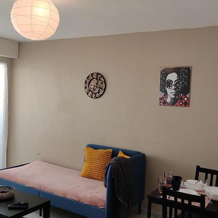 Charmant Appartement Proche Melun Centre Ville المظهر الخارجي الصورة