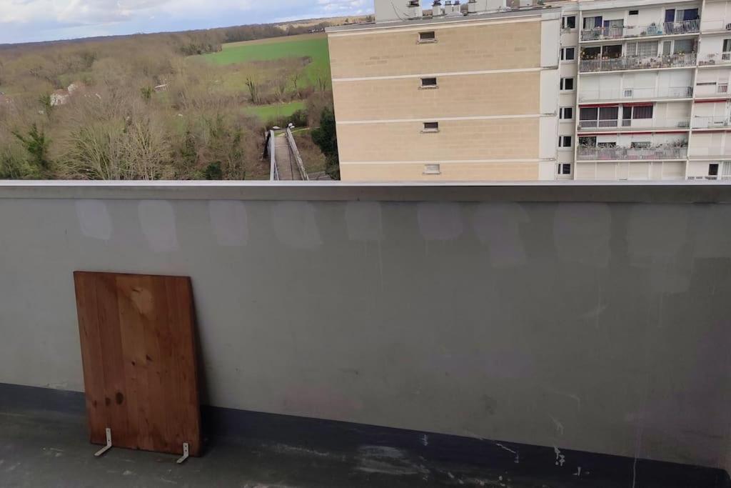 Charmant Appartement Proche Melun Centre Ville المظهر الخارجي الصورة