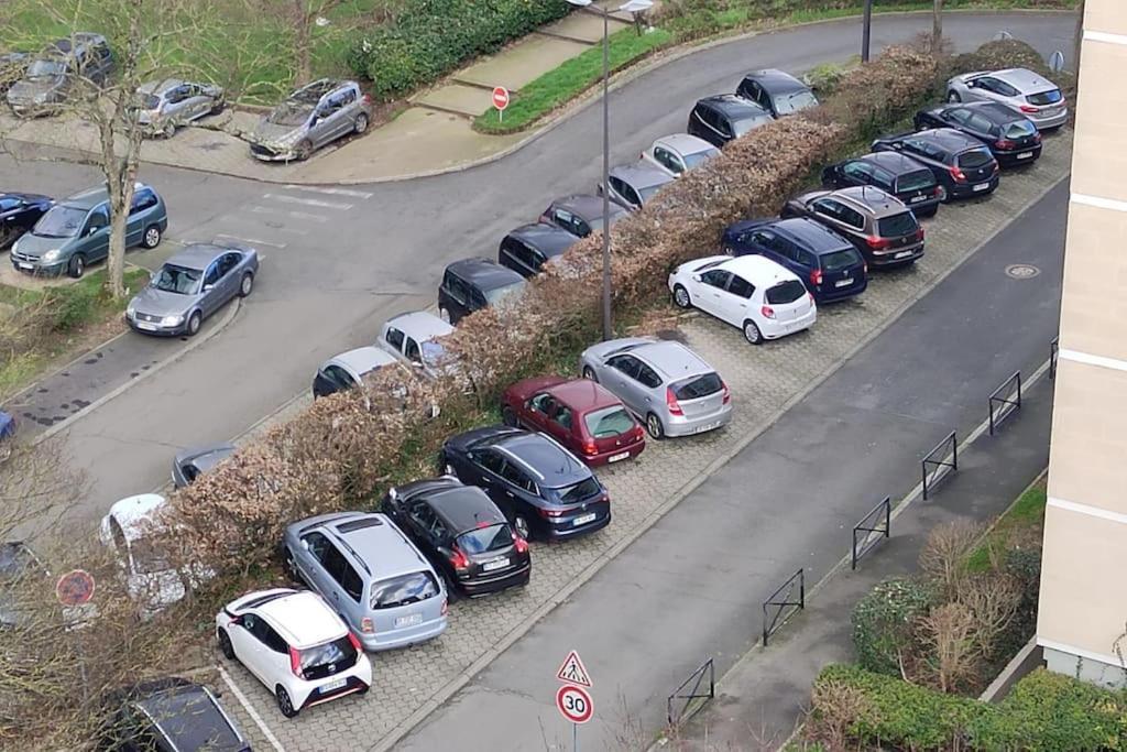 Charmant Appartement Proche Melun Centre Ville المظهر الخارجي الصورة